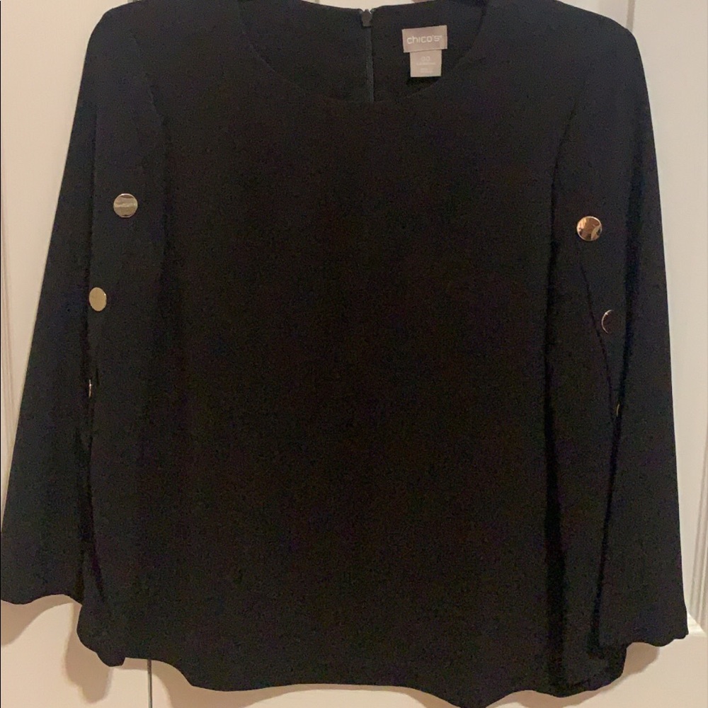 Gold Button flare sleeve top